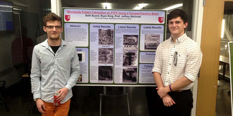 Physics majors win research poster prize